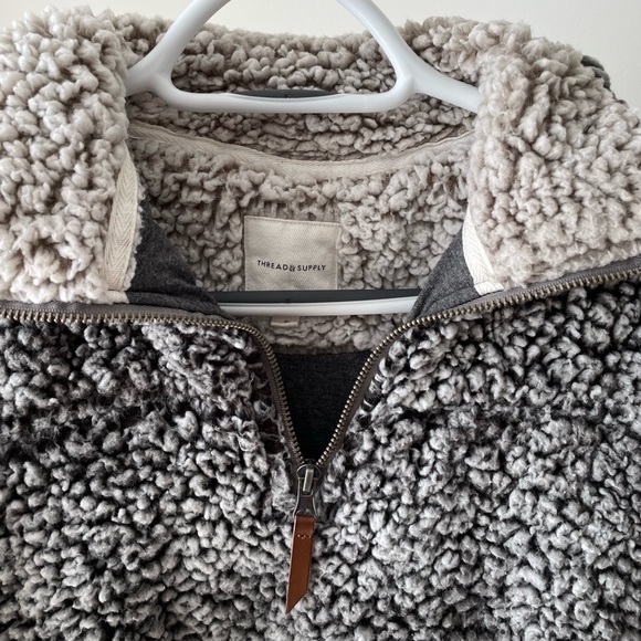 Thread & Supply wubby fleece pullover - Picture 3 of 4